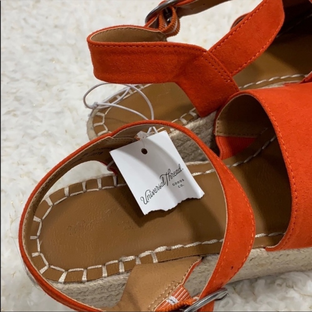 Universal Thread Orange Wedges - Picture 6 of 8